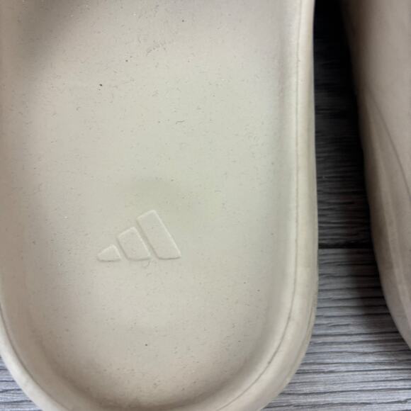 Adidas Yeezy Slides Men's Size 8 Bone Tan Slip On Open Toe Sandals Kanye West - Picture 8 of 12